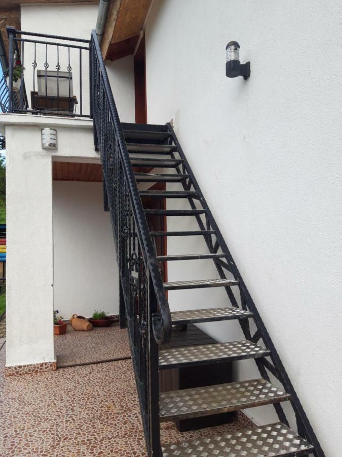 Colt De Rai - Camera De Inchiriat Resita Exterior foto